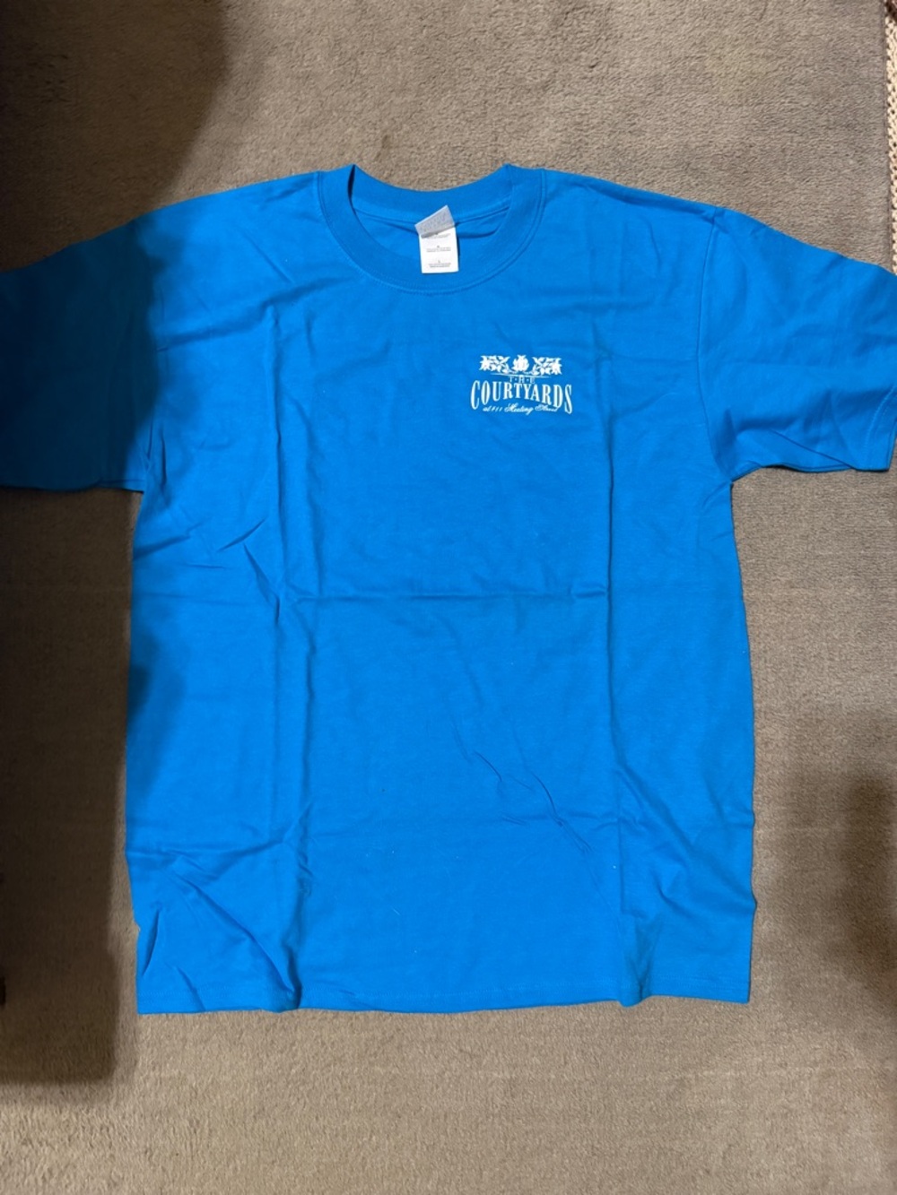 Gildan Bright Blue Courtyards Short Sleeve Tee